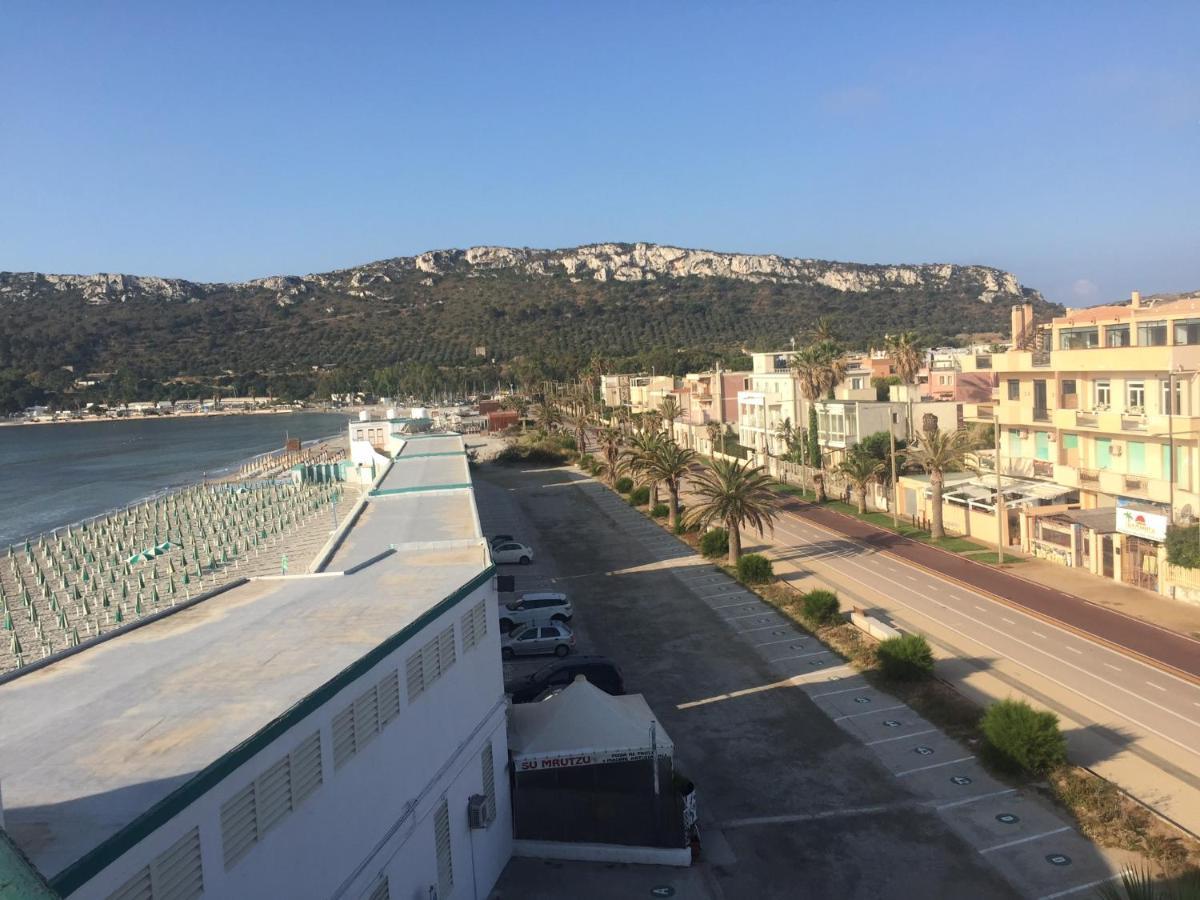 La Casetta Al Poetto Cagliari Bagian luar foto